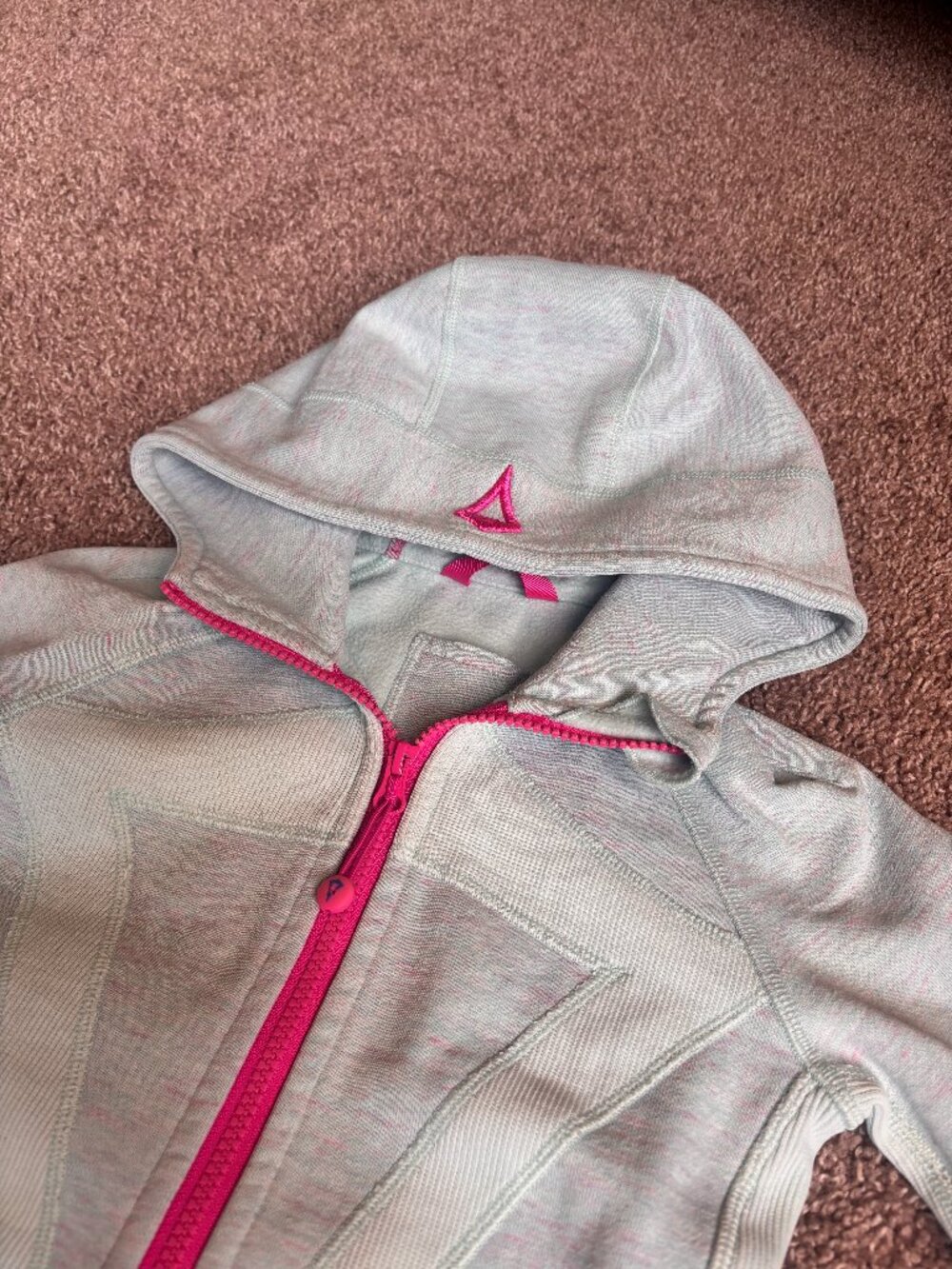 Ivivva Hoodie Thick Heathered Pastel Tourquise with Bright pink Details